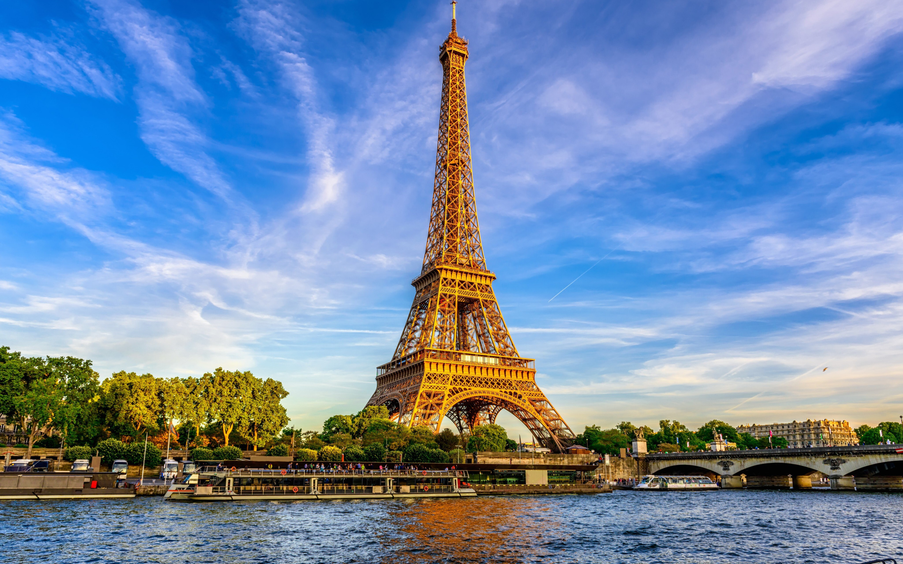 Highlights of Paris