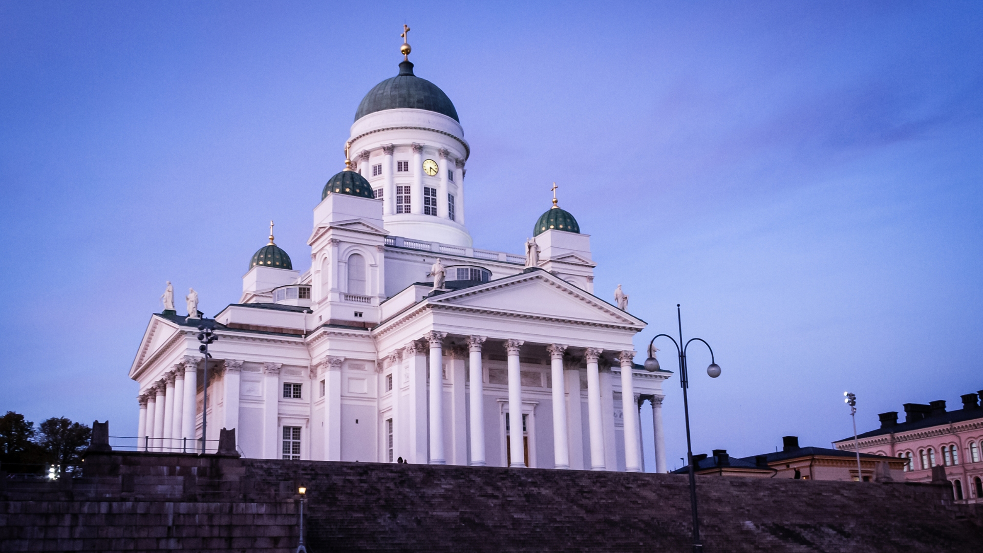 Helsinki Tour & Scenic Train Journey to Kemi