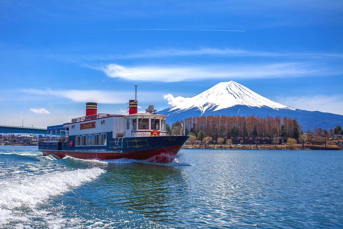 Mt Fuji & Lake Kawaguchiko Experience
