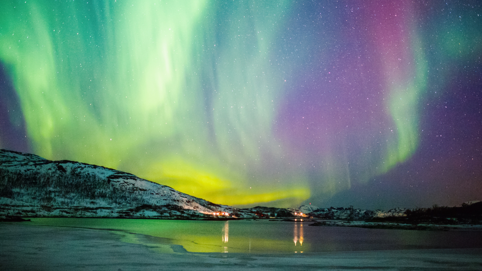 Tromsø Arrival & Northern Lights Chase