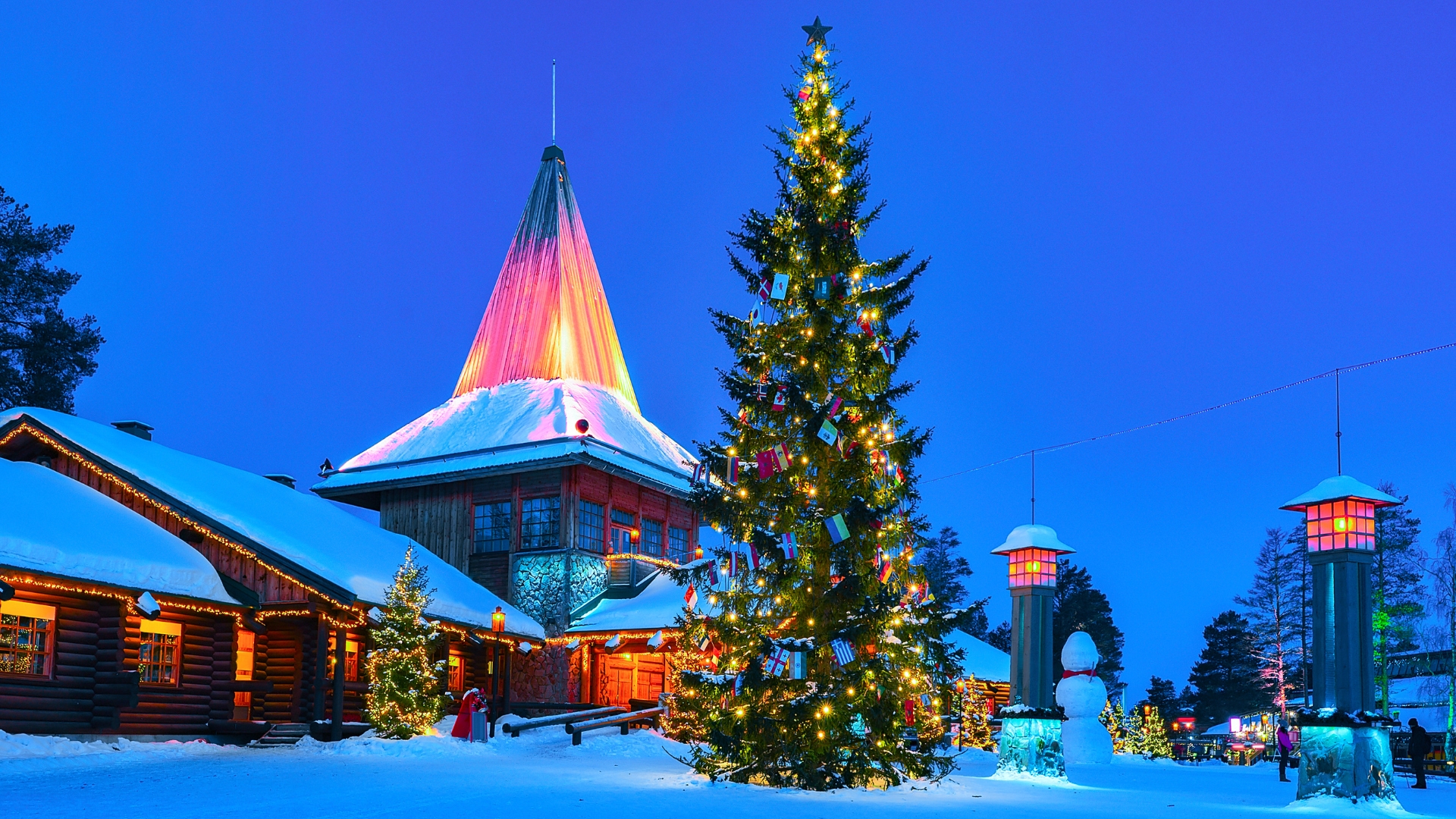 Santa Claus Village & Northern Lights Chase