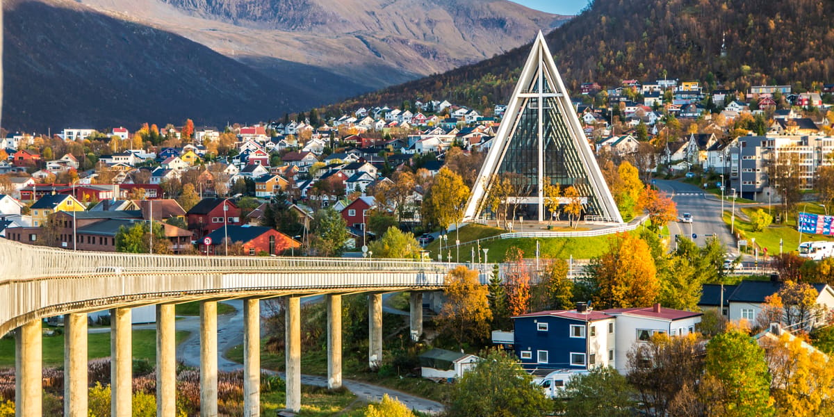 Tromsø Highlights & Northern Lights Cruise